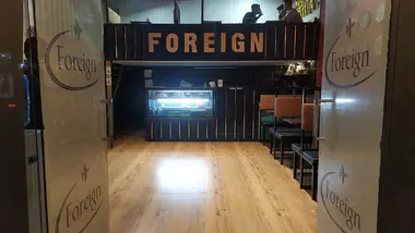 Foreign Cafe